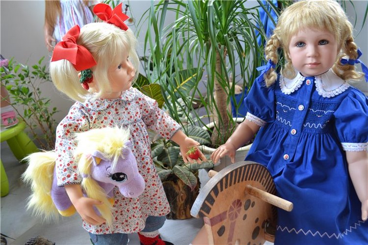 Розмари от Hildegard Gunzel и Табита от Bruno Rossellini