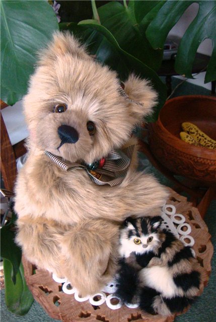 Задорная и немного грустная мишка Тедди по имени Мэри от Изабель Ли (Isabelle Lee), CHARLIE BEARS collection (фото 2)