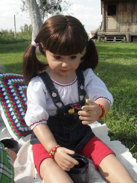 Джинсовое чаепитие.Annecke и Ethan от Monika Levenig и Millie от Monika Peter-Leicht