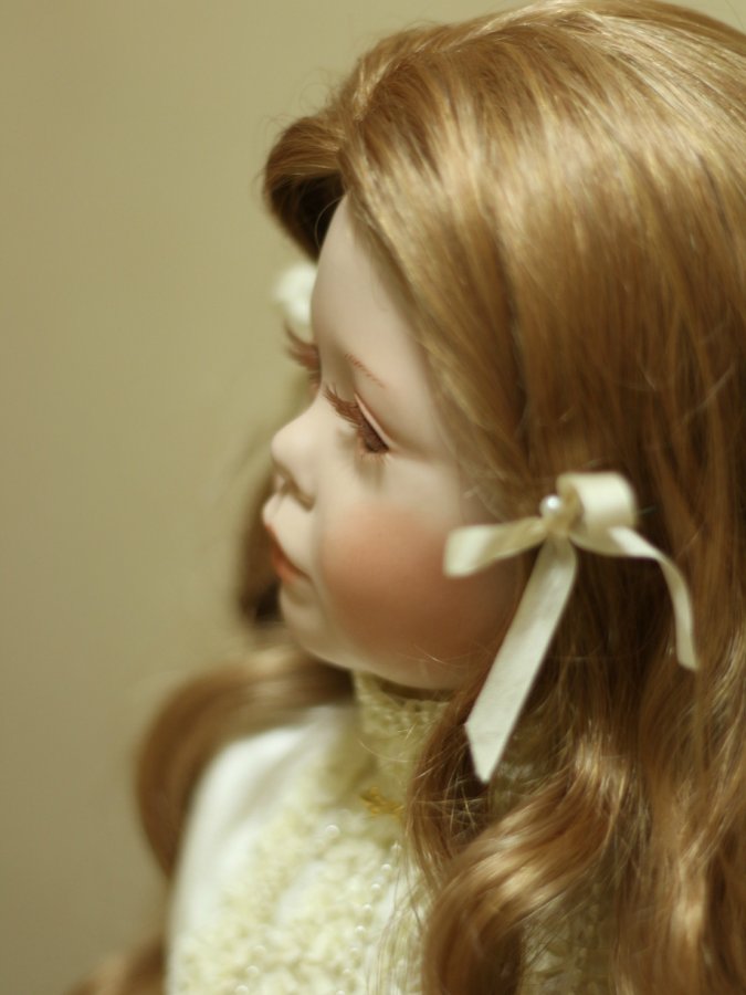 Девочка другой эпохи - милый ангел редчайшей красоты