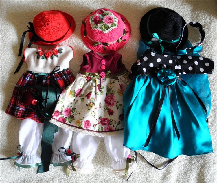 Новая одёжка на Паолочку — Одежда и обувь для кукол своими руками: фото (фото 7)