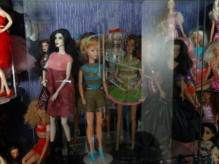 Где всё это умещается? Или моё кукольное царство (фото 8)