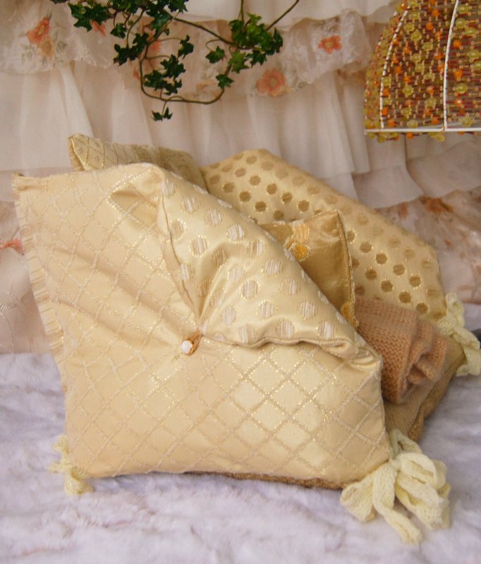 Очень мягкая мебель для кукольного интерьера. Уютная фотосессия с продолжением (фото 3)