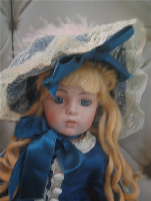 Bru JNE 6, Хамильтон коллекшн