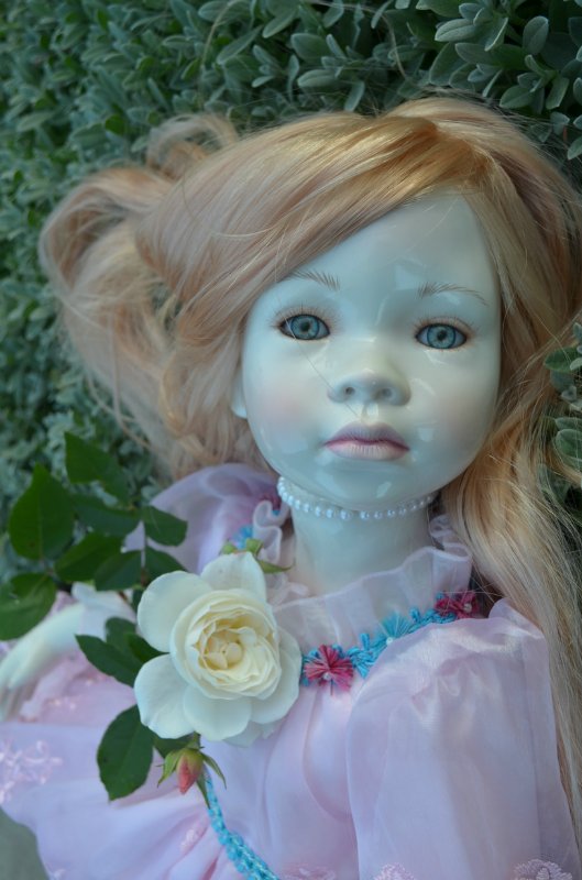 Лунные девочки или необычное творение Ширли (Shirley) - глазурованная кукла Мариэль (Mariele)