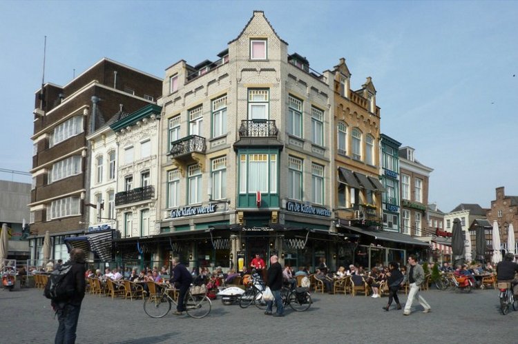 Выставка кукол, мишек Тедди, кукольных домиков и миниатюры в Den Bosch (Нидерланды), 24-25 октября 2015. Poppen & Berenbeurs