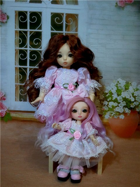 Старшая сестричка для пукифи Зои