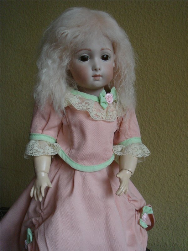 У моей Нюрочки новый парик (фото 7)