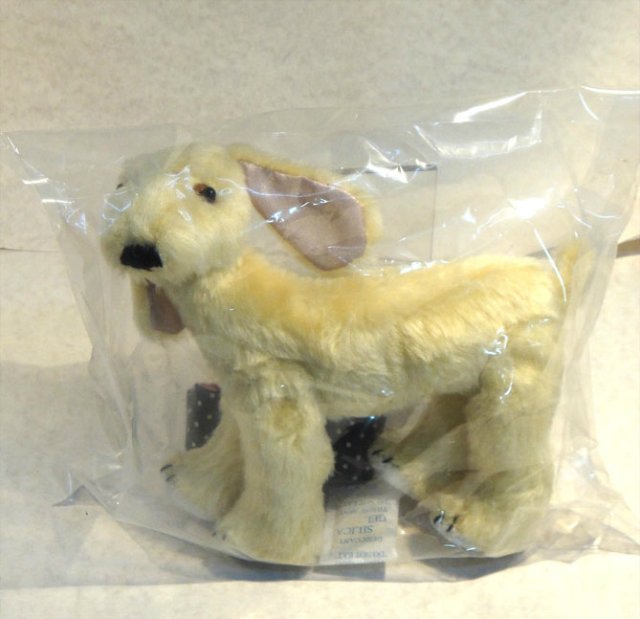 Пегий пёс, бегущий краем моря (фото 3)