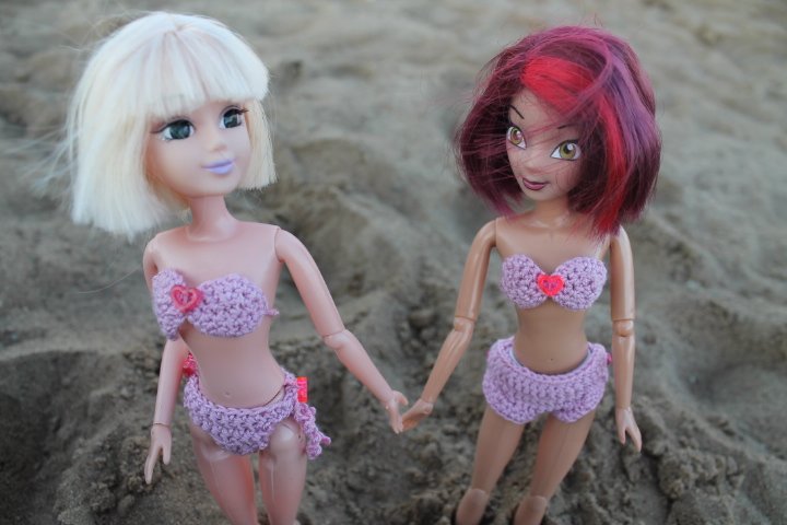 Девочки едут в санаторий, отпуск, день первый