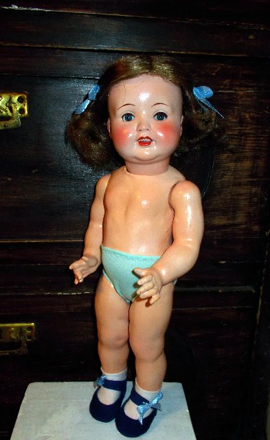 Солнечная девочка — Редкие антикварные куклы и реплики: воск