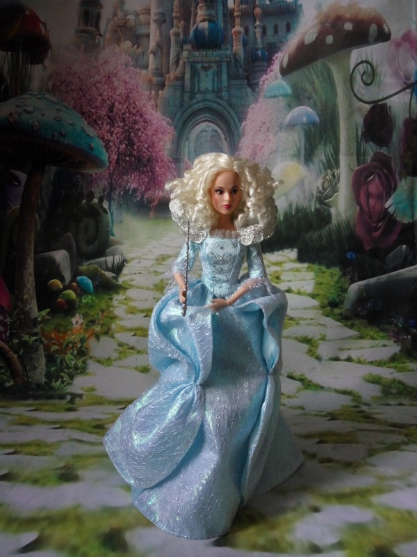 Моя колекция кукол ч1. Куклы Принцессы Диснея Алиса в зазеркалье и Золушка, Малефисента