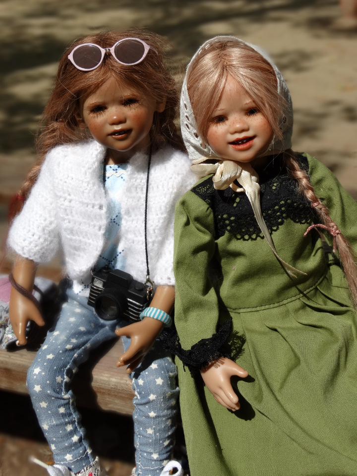 Девочки из разных эпох. Куклы Аннет Химштедт. Или с любимыми не расставайтесь