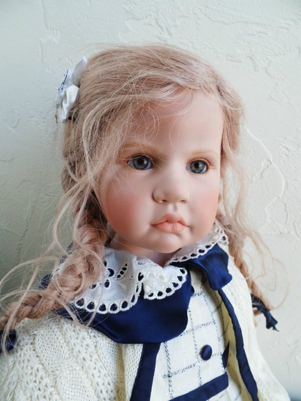 Лаура от фрау Гюнцель и наряд для неё