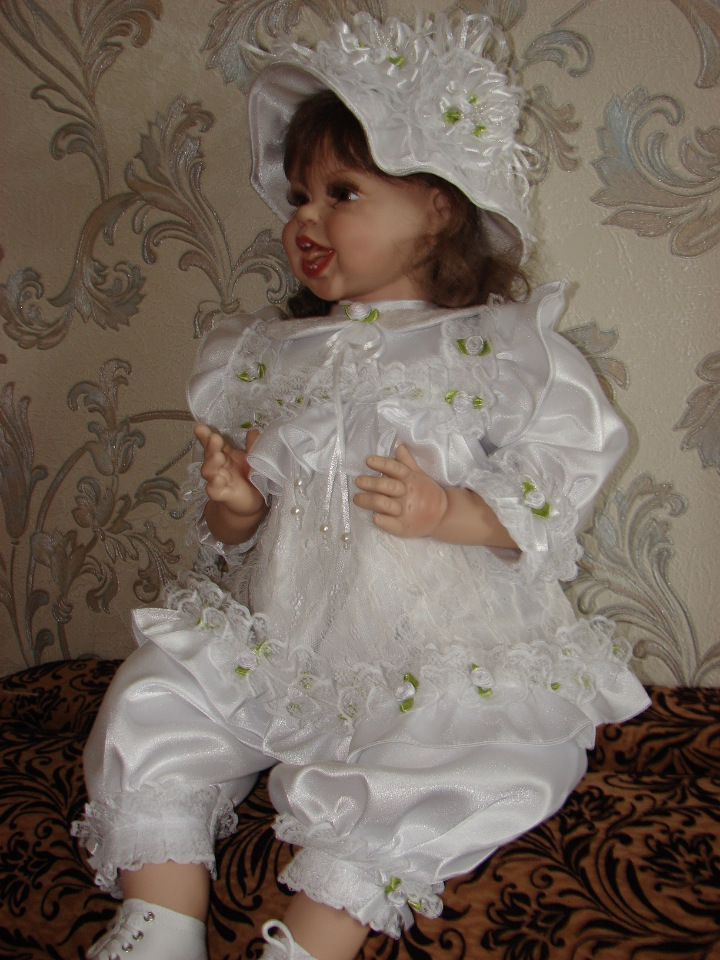 Одна из любимых кукол — Куклы Fayzah Spanos (Файзах Спанос): винил и фарфор (фото 3)