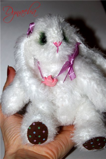 Зайка,вязаная игрушка