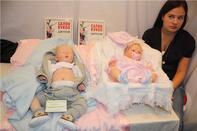 Дом, где бывают куклы. Выставка кукол на Тишинке 2012