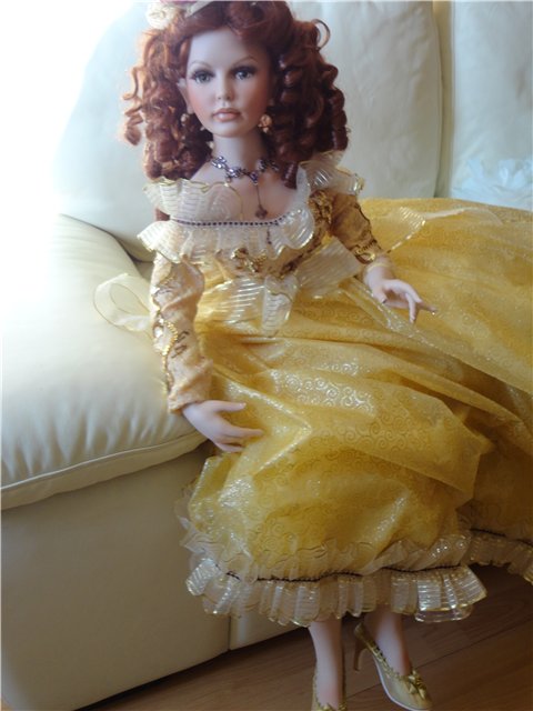 Ты провинилась...красотою! А это редкое богатство! Фарфоровая кукла Donna Rubert - София