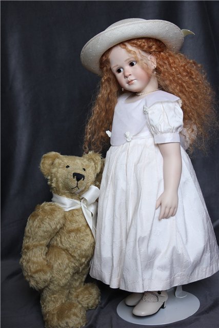 Фарфоровая девочка Фи (Fee) и её мишка Фернандо. Рут Триффайзен (Ruth Treffeisen) (фото 5)