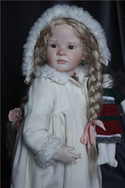 Фарфоровая кукла-снегурочка Офелия (Ophelia) от Ruth Treffeisen. Просто наступила зима