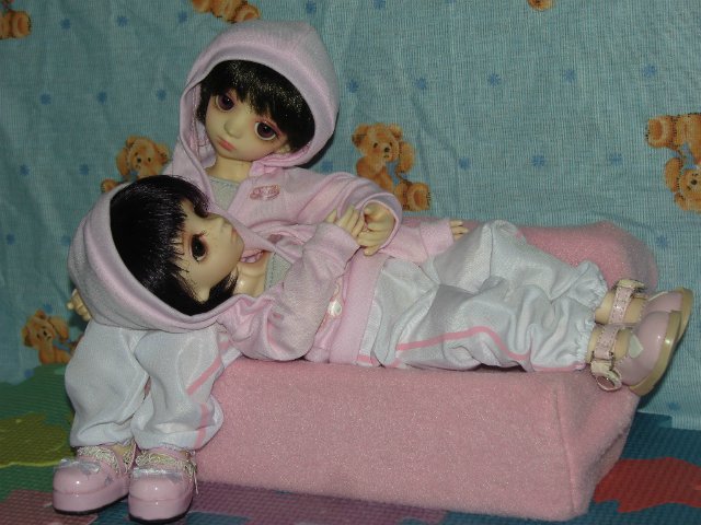 Мои близняшки Ран и Рен (bjd Dollzone Sis)