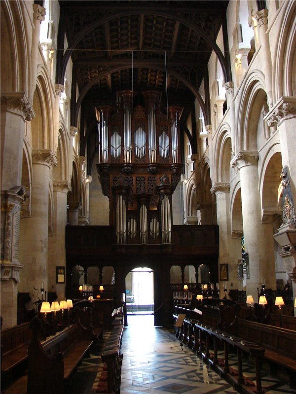 По следам Алисы и белого кролика