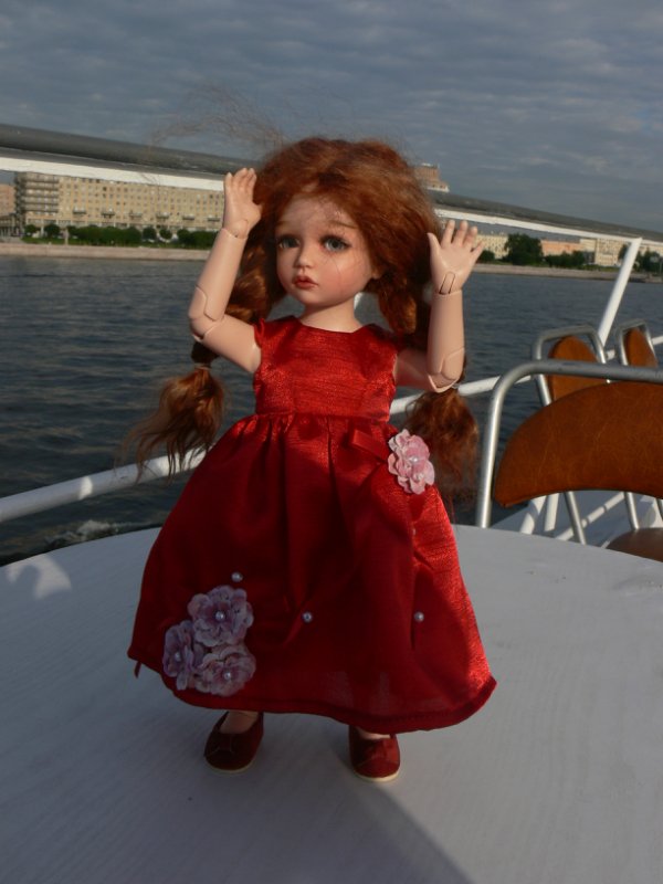 Виррушка. Прогулка по Неве часть 2. Девочка Bono iplehouse (фото 7)