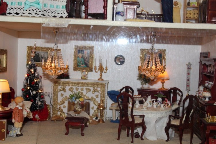 Все на выставку! Кукольные домики и миниатюра