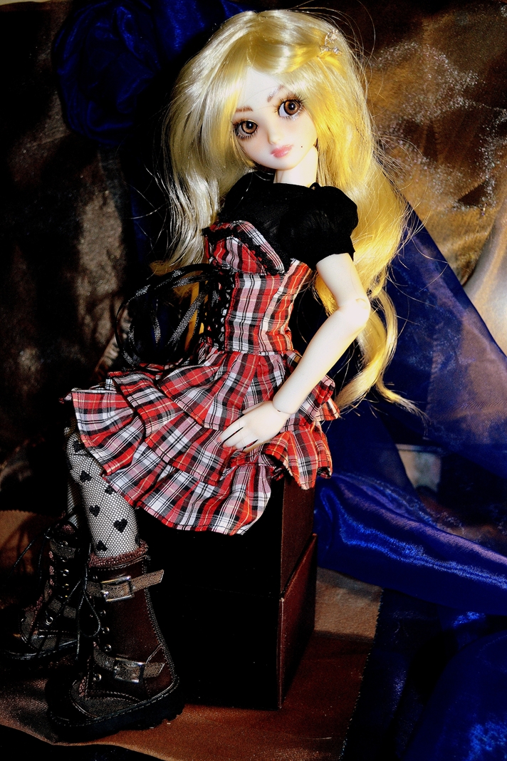 Наша любимица Милк в новом наряде