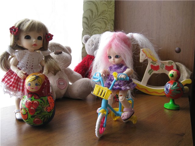 Две подружки. Девочки БЖД - Элис и Сосенка Пин