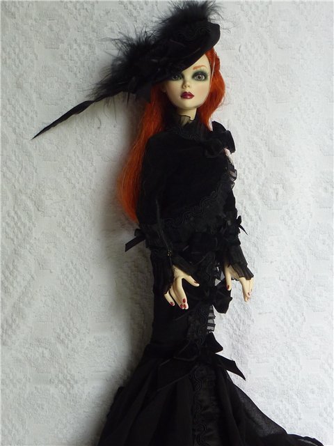 Прекрасная Евангелина Ужасная (Evangeline Ghastly) от Роберта Тоннера (Robert Tonner) (фото 5)