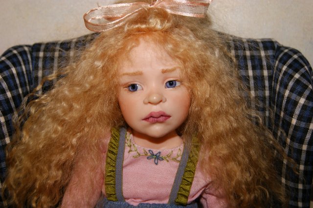 Dale Zentner - OOAK характерная куколка на диванчике