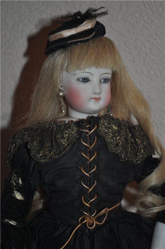 Очарование старинной куклы (фото 4)