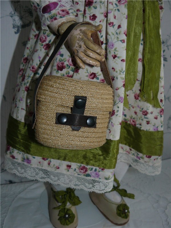 Старинная француженка-крестьянка Unis (фото 8)