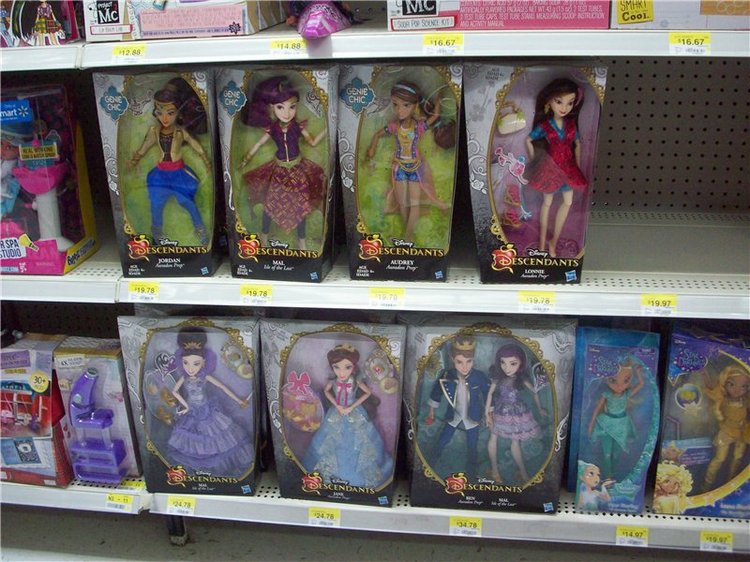 За океаном. Walmart — Музеи кукол и фабрики игрушек: фоторепортажи