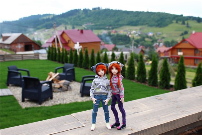 Кинко и Ринри: привет из Буковели! Nano Haruka & Pure Neemo Azone XS white, OOAK by Tocho, outfit by Yumiko Mikoto