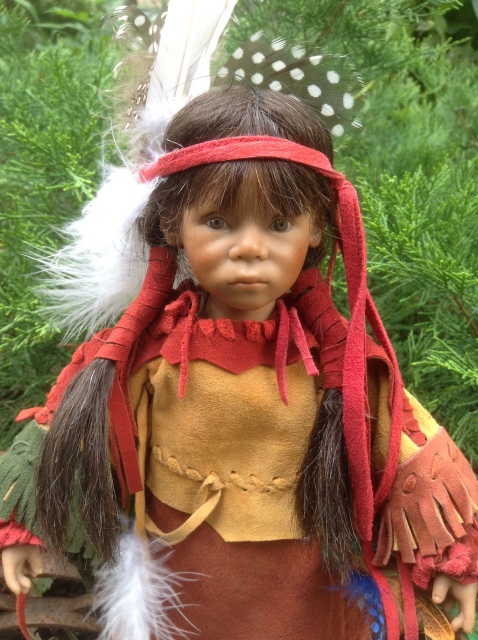 Девочка Индеец Дернеа - Kleine Dernea Himstedt Club 2005 год (фото 2)