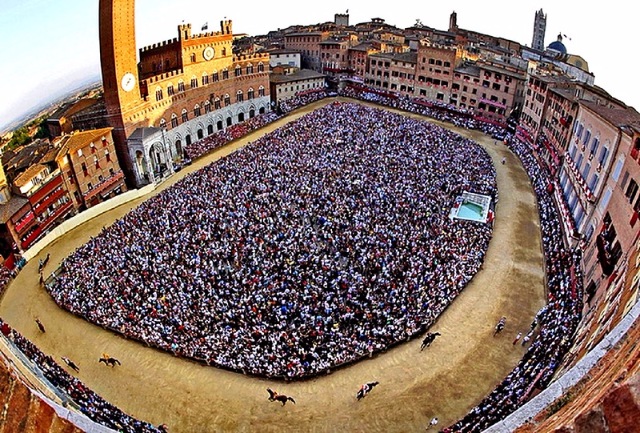 Приключения Минуш в Италии. Часть 5. Сиена. Современное средневековье