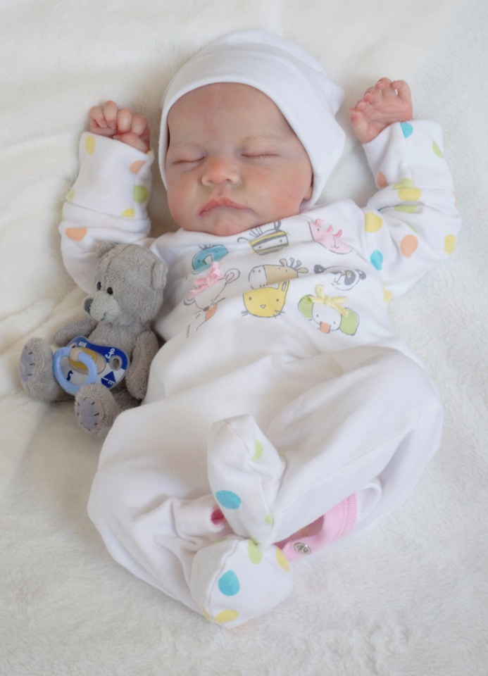 Малыш Левушка. Кукла реборн из молда Levi от Bonnie Brown (фото 5)