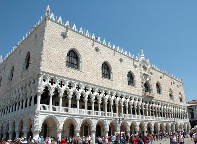 Приключения Минуш в Италии [Часть 2] Венеция -"Волшебный город на волнах, мечты высокой воплощенье"