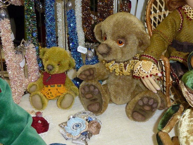 Весенний Бал Кукол на Тишинке: Медведи и интересные игрушки