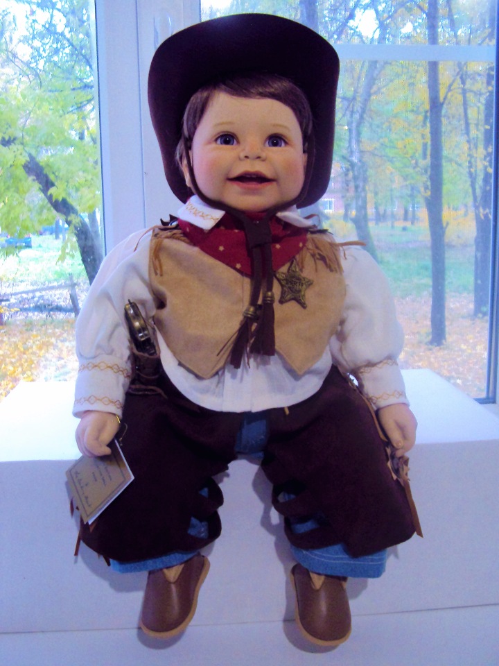 Осенняя фотосессия — Куклы Adora (Адора): коллекционные виниловые