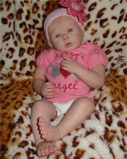 Моя царевна-несмеяна. Малышка-реборн из молда Gracie от Anne Timmerman | Бэйбики Моя царевна-несмеяна. Малышка-реборн из молда Gracie от Anne Timmerman (фото 2)