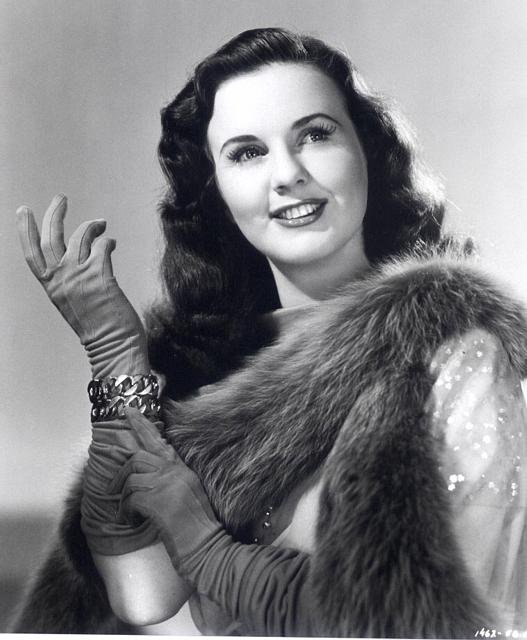 Хелена (Helena). Голливудский шик от Вирджинии Тёрнер (Virginia Turner) (фото 7)