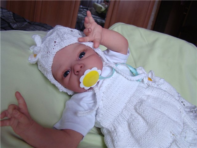 Раз ромашка,два ромашка...идея ценой в 15 рублей. Комплект для моей куклы реборн (фото 9)