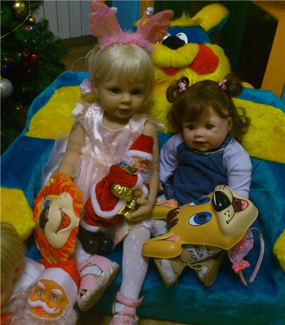 С Новым годом и Рождеством! Коллекции наших кукол (фото 5)