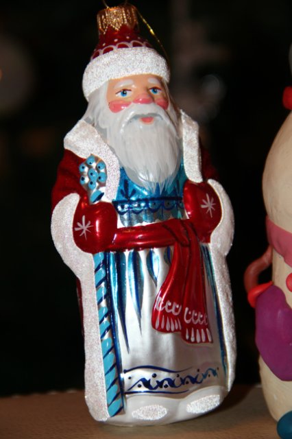 Необычные снеговики из обыденных вещей своими руками (фото 8)