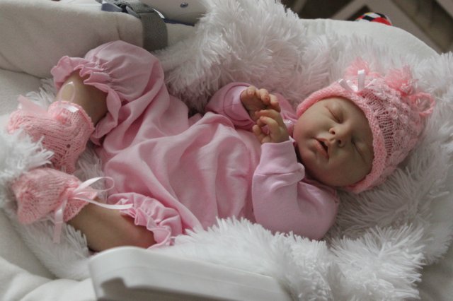 Еще одно спящее солнышко... Ноашечка... Куколка реборн Виктории Вишни