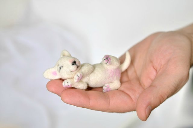 И еще один сплюшка. Игрушка валянием своими руками