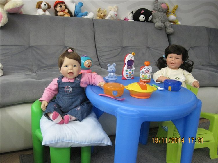 Две сестрёнки. Куклы Lee Middleton Лёля и Катюша